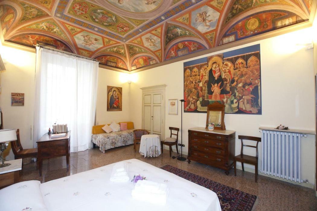 Residenza D'Epoca Montanini Bed and Breakfast Siena Exterior foto